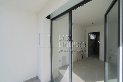Moradia T4 para Venda em Charneca de Caparica e Sobreda