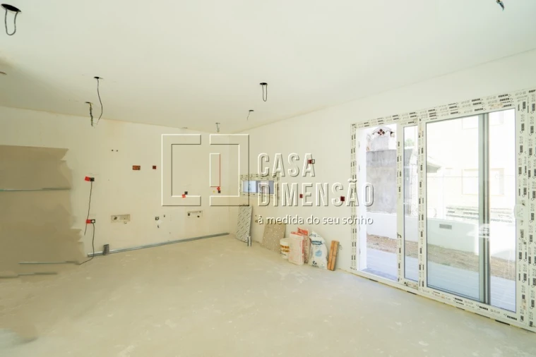 Moradia T4 para Venda em Charneca de Caparica e Sobreda Foto 5