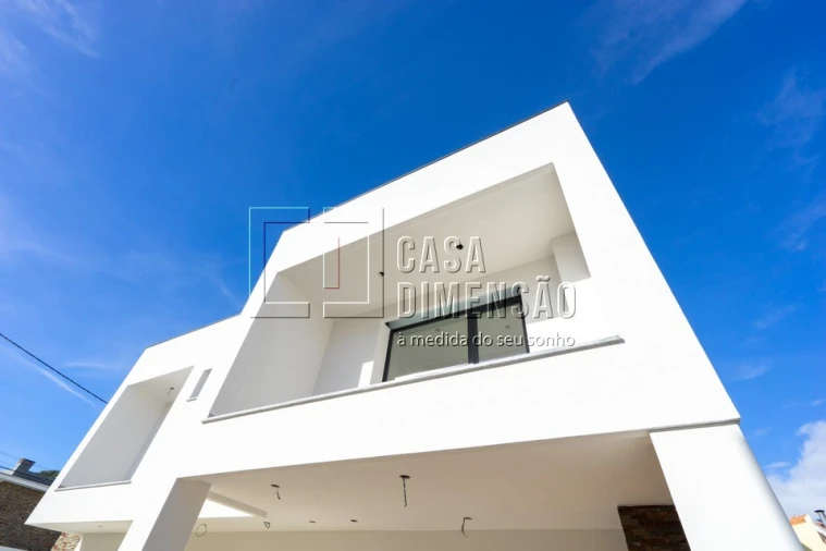 Moradia T4 para Venda em Charneca de Caparica e Sobreda Foto 45