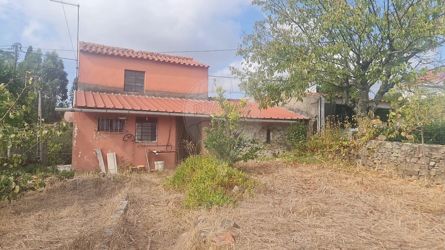 Moradia T3 para Venda em Carvoeiro Foto 1