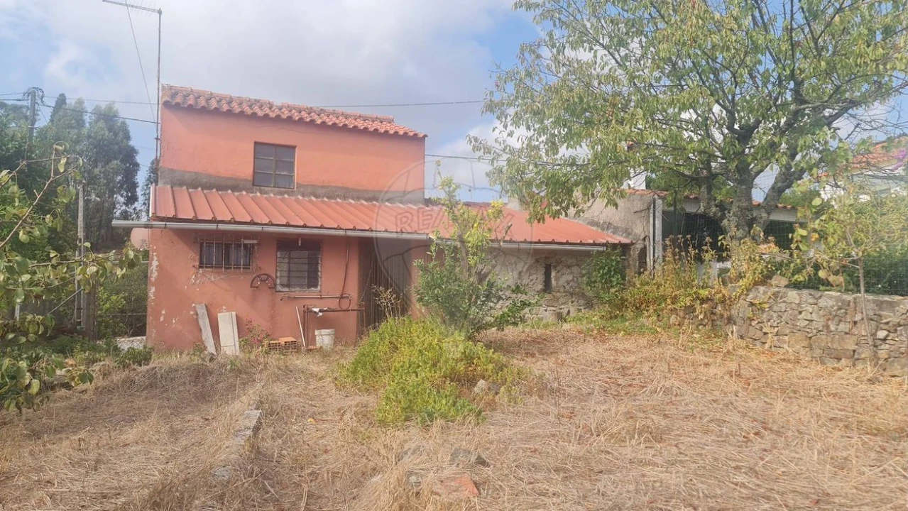 Moradia T3 para Venda em Carvoeiro Foto 21