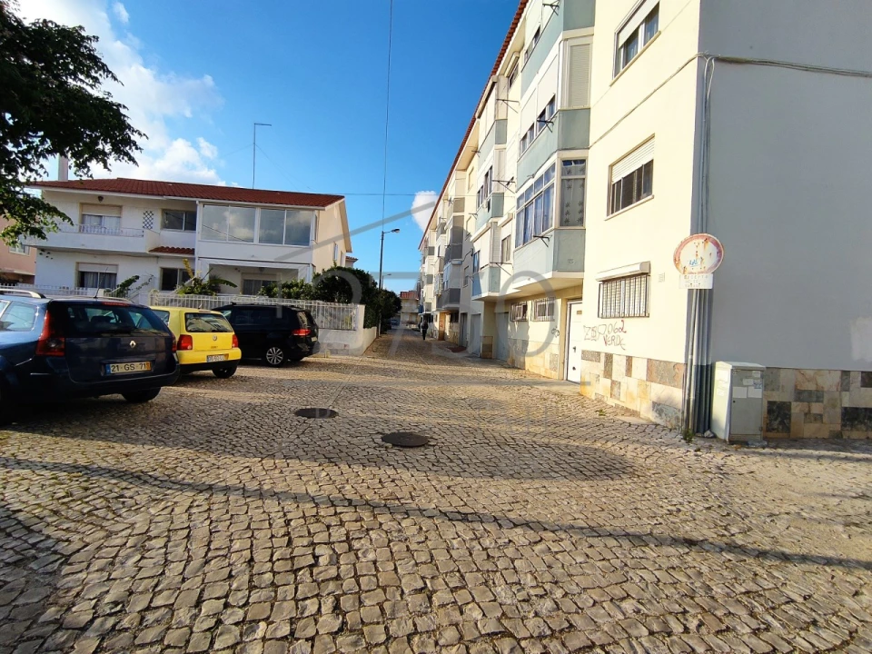 Apartamento para Venda em São Domingos de Rana Foto 10