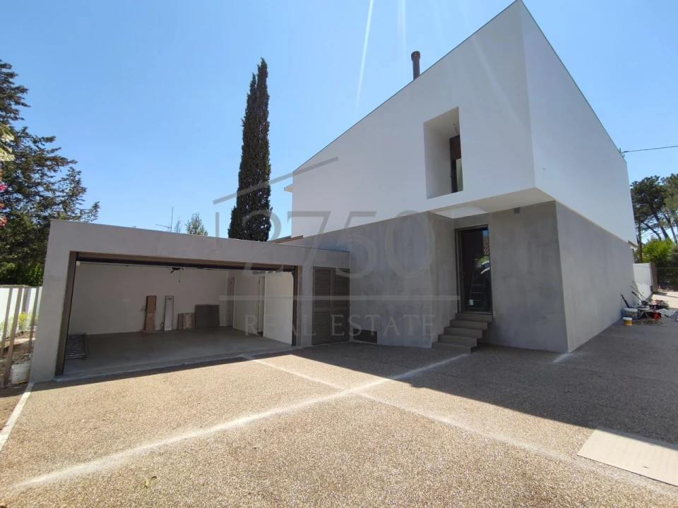 Moradia T3 para Arrendamento em Cascais e Estoril Foto 2