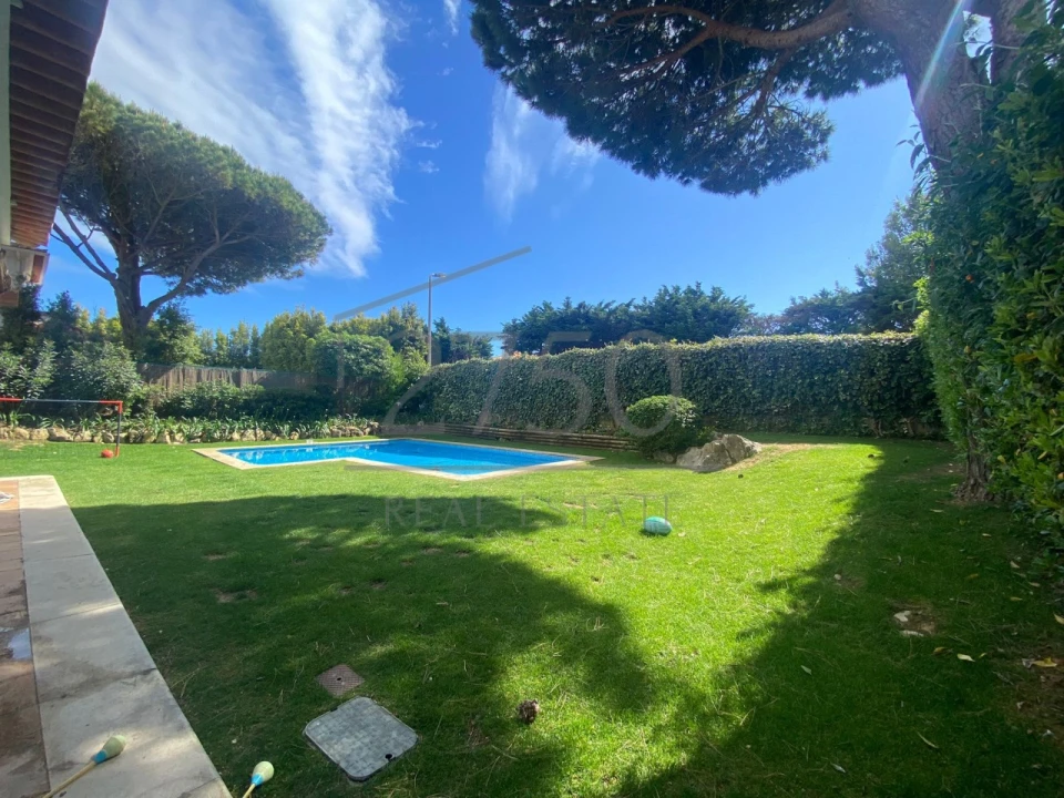 Moradia T5 para Arrendamento em Cascais e Estoril Foto 2