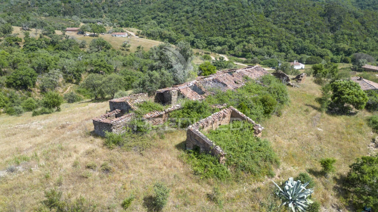 Quinta T3 para Venda em São Salvador e Santa Maria Foto 11