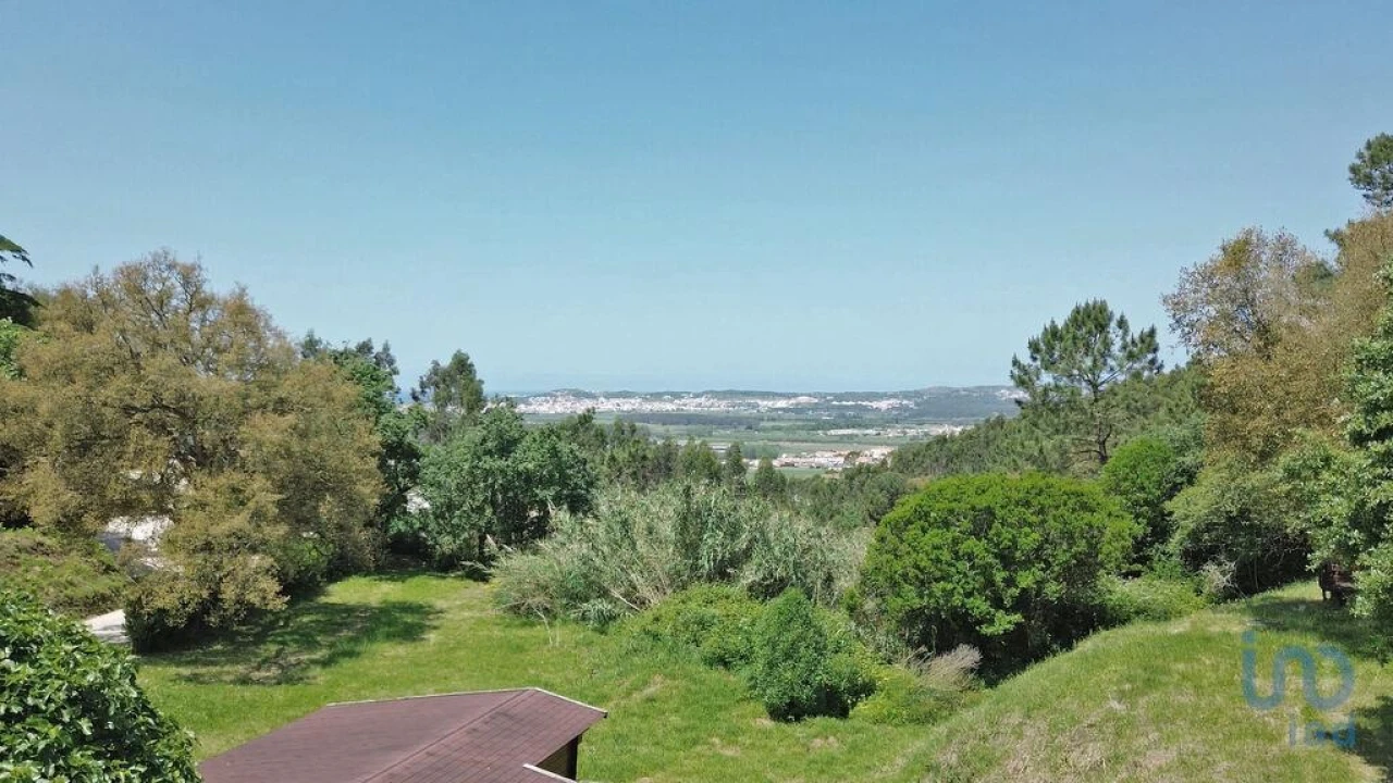 Terreno para Venda em Alfeizerão Foto 2