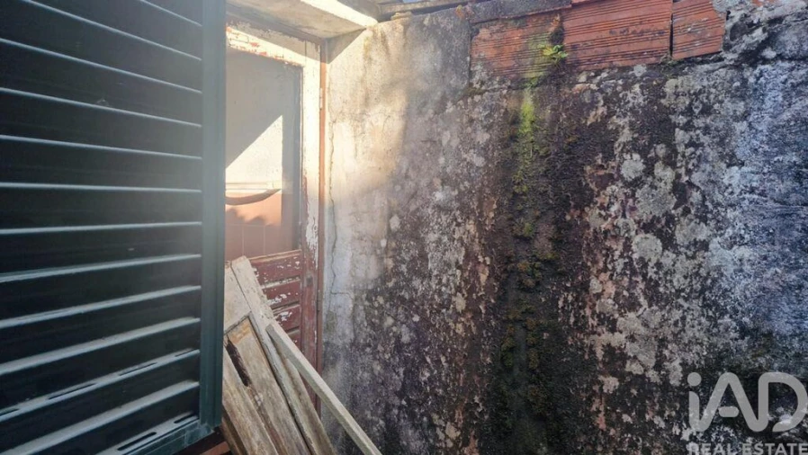 Moradia T3 para Venda em Minde Foto 18