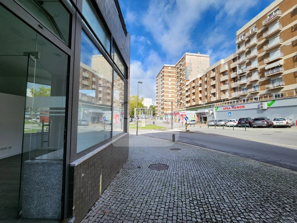 Loja para Venda em Nossa Senhora da Conceição, São Pedro e São Dinis Foto 1