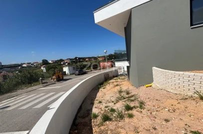 Moradia T3 para Venda em Ericeira