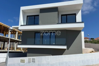 Moradia T3 para Venda em Ericeira