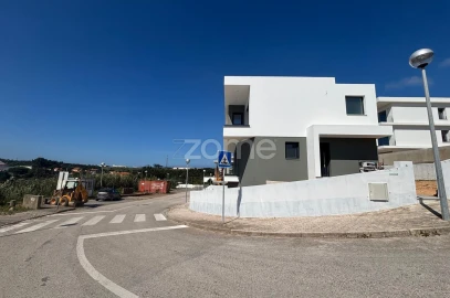 Moradia T3 para Venda em Ericeira