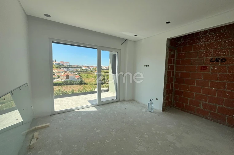 Moradia T3 para Venda em Ericeira Foto 31