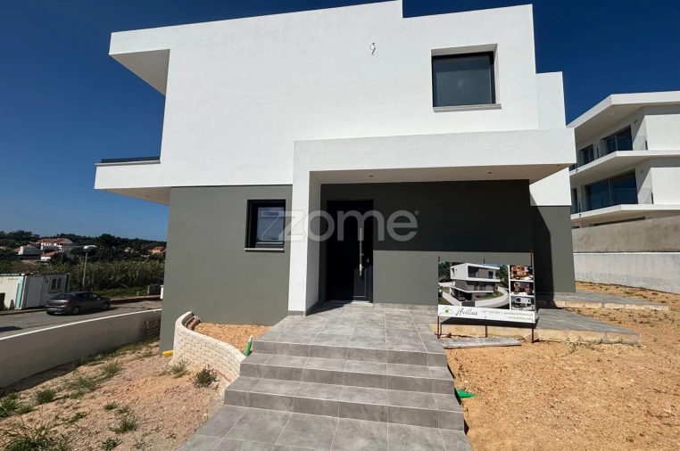 Moradia T3 para Venda em Ericeira Foto 8