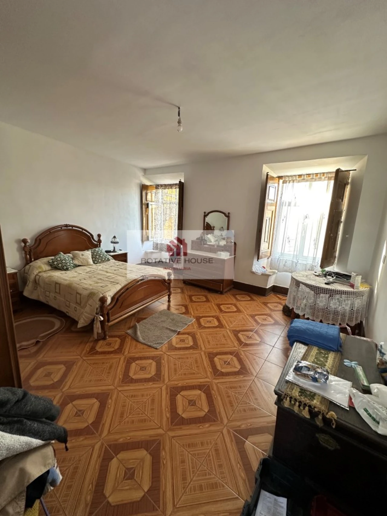 Moradia T8 para Venda em Caia, São Pedro e Alcáçova Foto 11