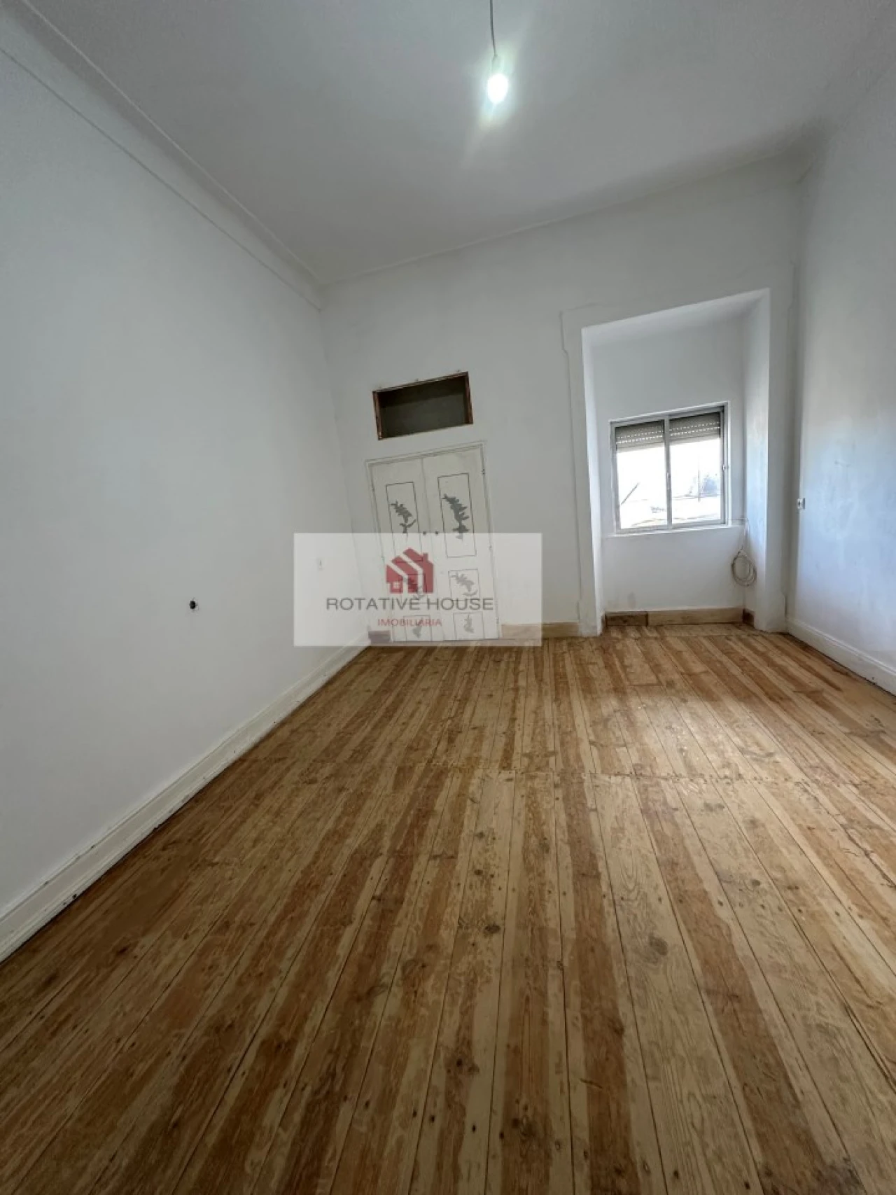 Moradia T8 para Venda em Caia, São Pedro e Alcáçova Foto 7