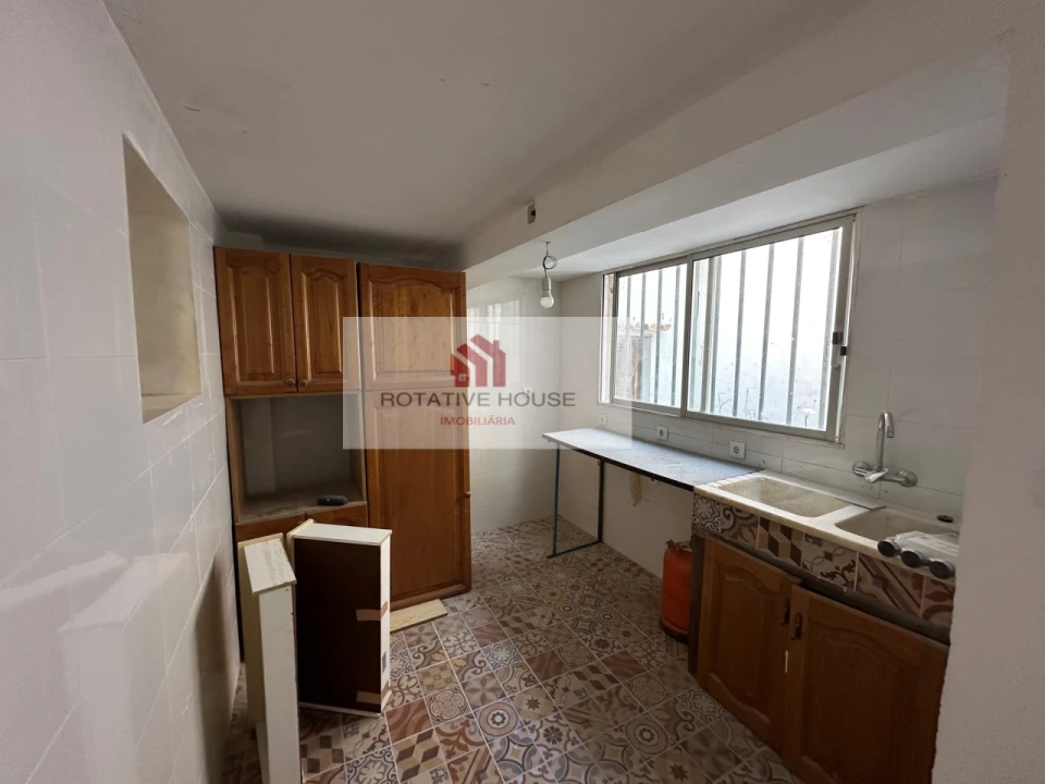 Moradia T8 para Venda em Caia, São Pedro e Alcáçova Foto 29