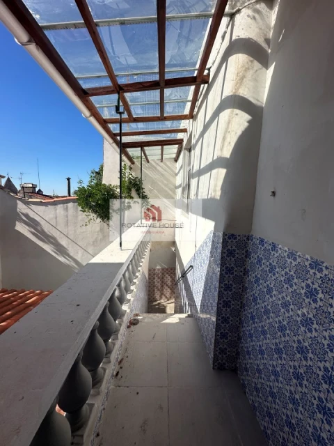 Moradia T8 para Venda em Caia, São Pedro e Alcáçova