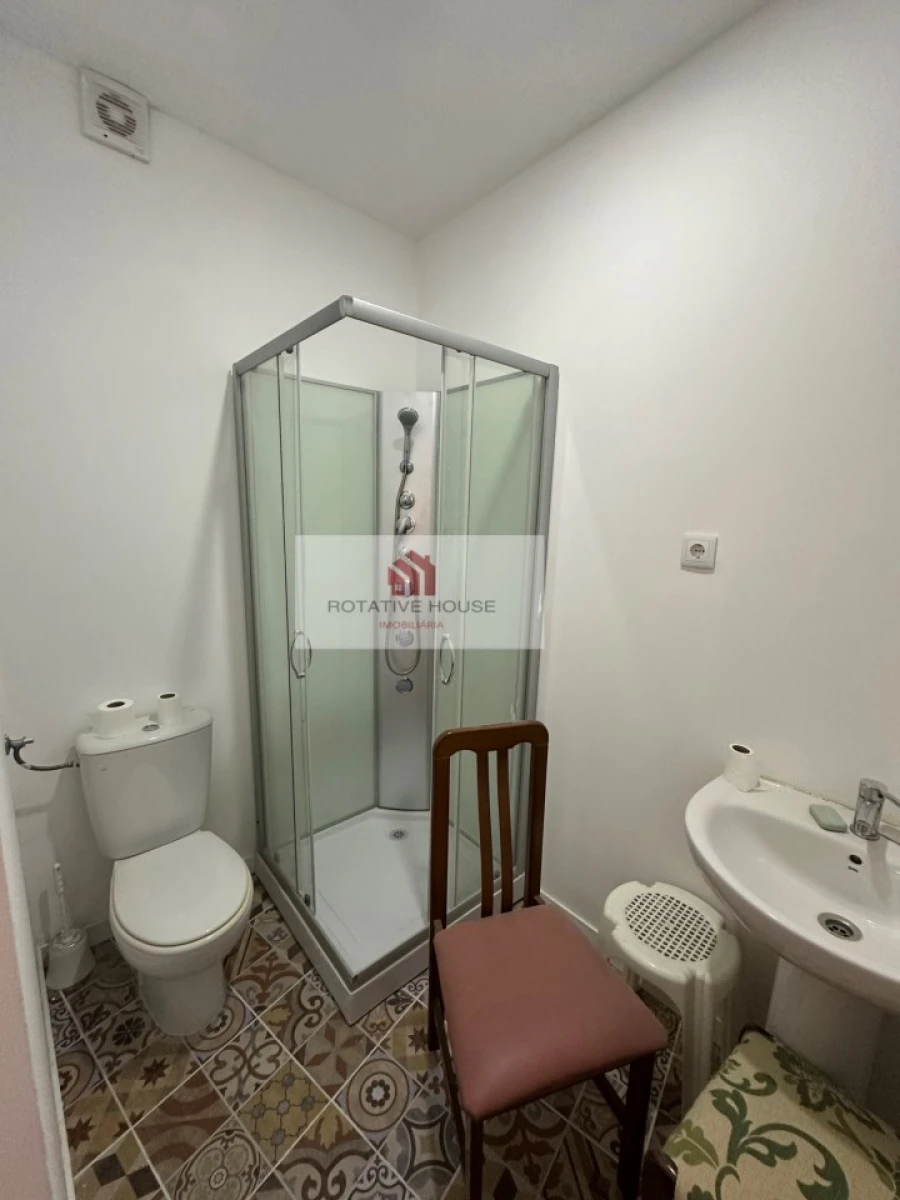 Moradia T8 para Venda em Caia, São Pedro e Alcáçova Foto 9