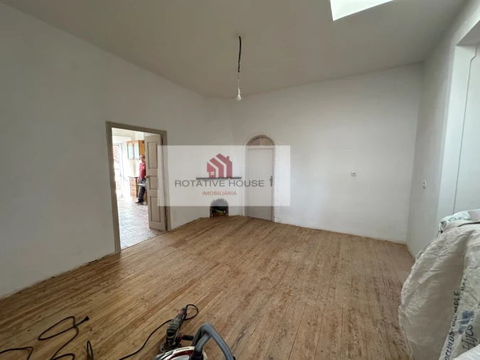 Moradia T8 para Venda em Caia, São Pedro e Alcáçova Foto 6