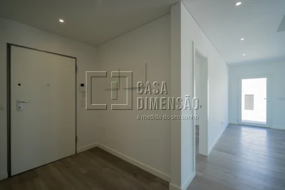 Moradia T4 para Venda em Corroios