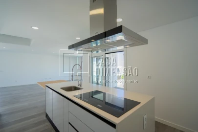 Moradia T4 para Venda em Corroios