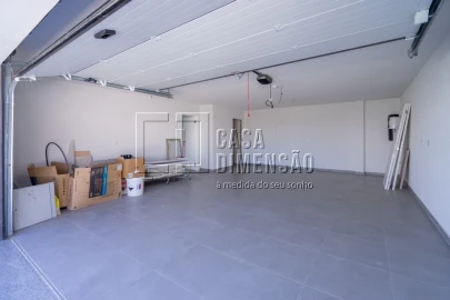 Moradia T4 para Venda em Corroios