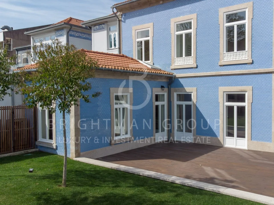 Moradia T6 para Venda em Cedofeita, Santo Ildefonso, Sé, Miragaia, São Nicolau e Vitória Foto 2