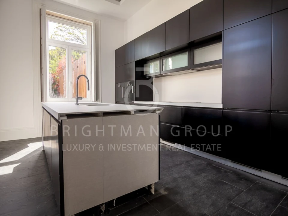 Moradia T6 para Venda em Cedofeita, Santo Ildefonso, Sé, Miragaia, São Nicolau e Vitória Foto 11