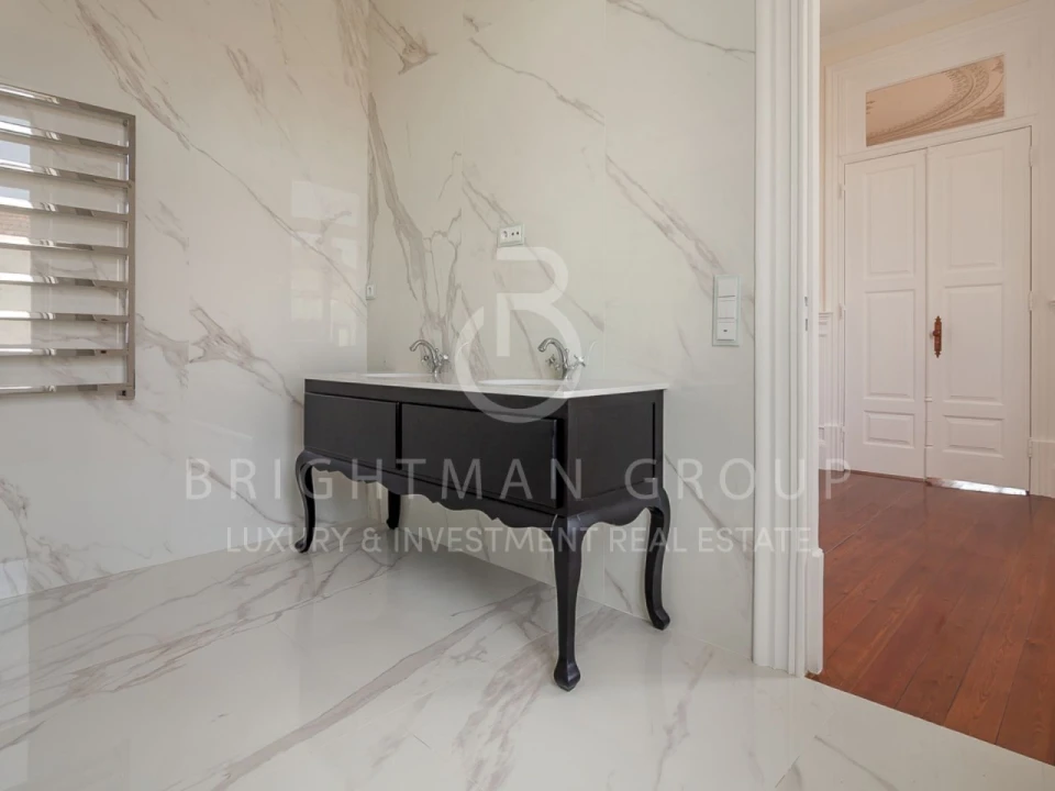 Moradia T6 para Venda em Cedofeita, Santo Ildefonso, Sé, Miragaia, São Nicolau e Vitória Foto 33