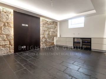 Moradia T6 para Venda em Cedofeita, Santo Ildefonso, Sé, Miragaia, São Nicolau e Vitória