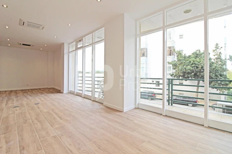 Loja para Arrendamento em Cascais e Estoril Foto 2