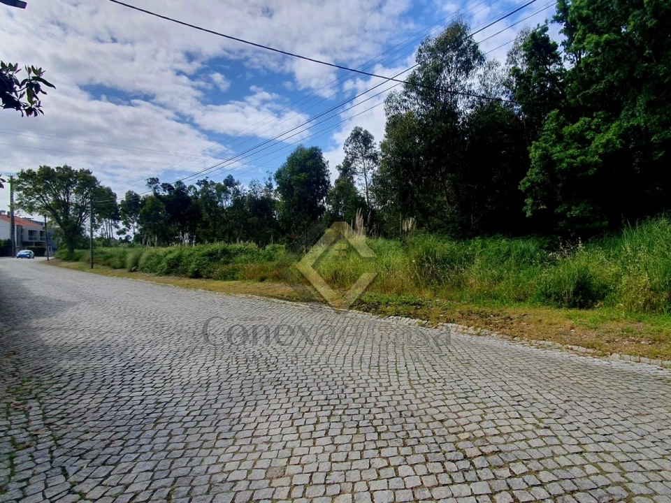 Terreno para Venda em Arcozelo Foto 5