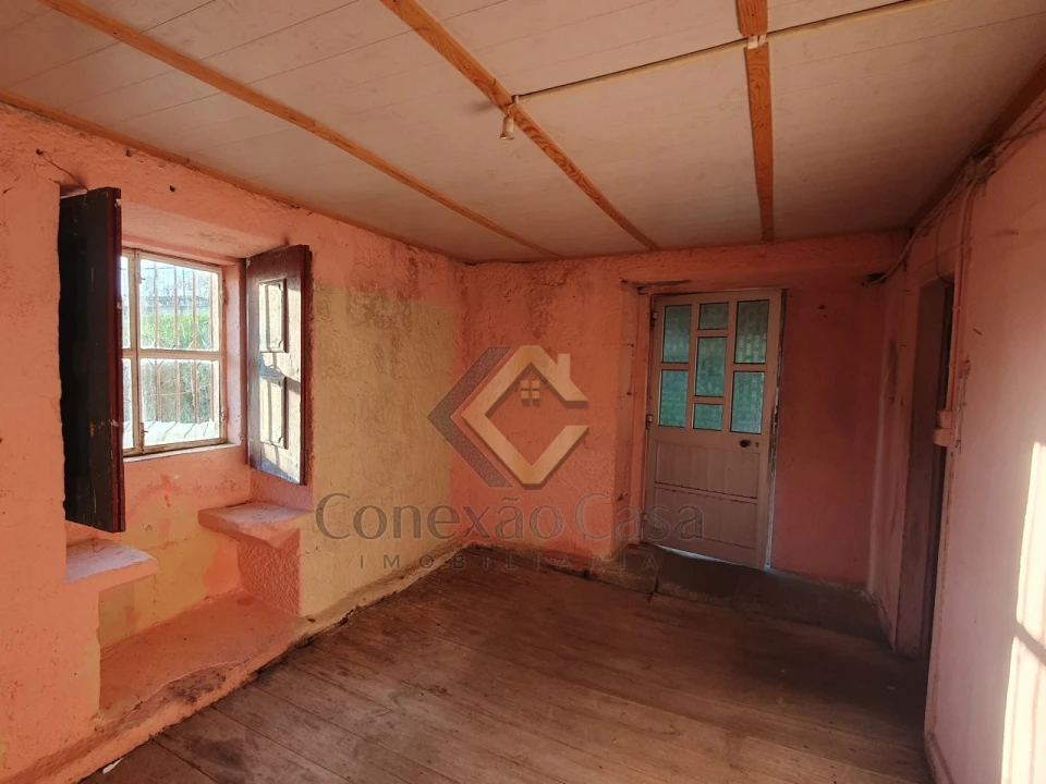 Moradia T2 para Venda em Frende Foto 15