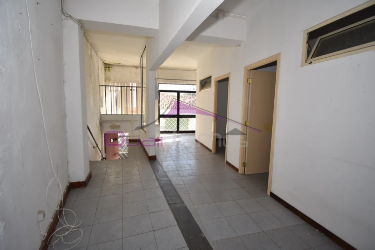 Loja para Venda em Chamusca e Pinheiro Grande