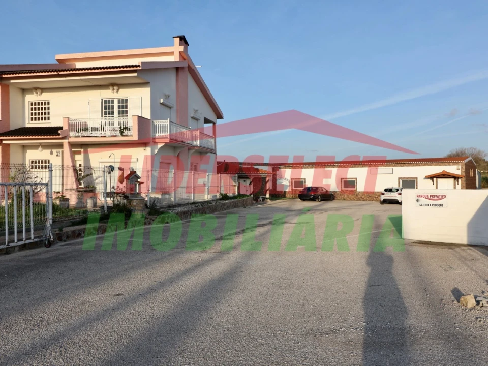 Quinta T6 para Venda em Silveira Foto 33