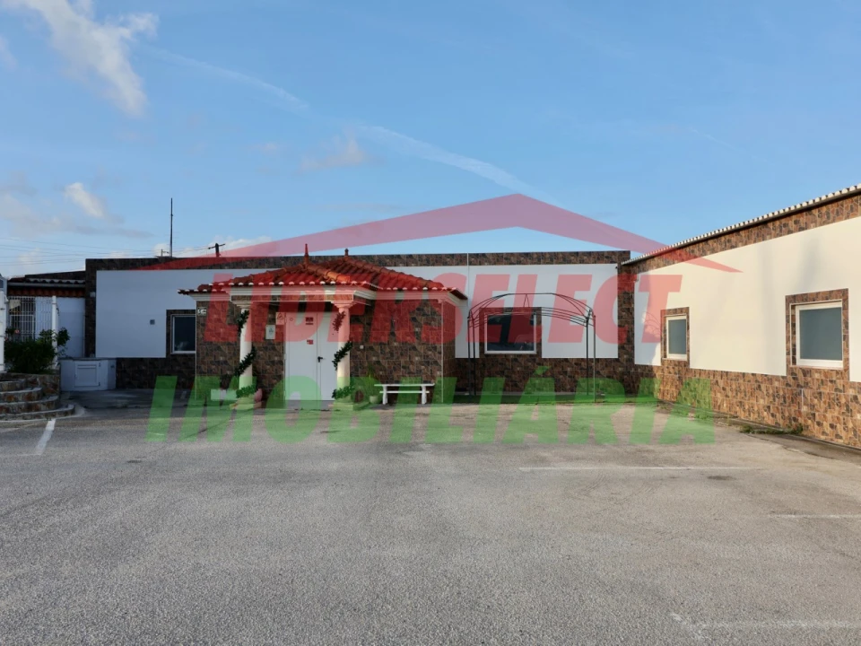 Quinta T6 para Venda em Silveira Foto 35