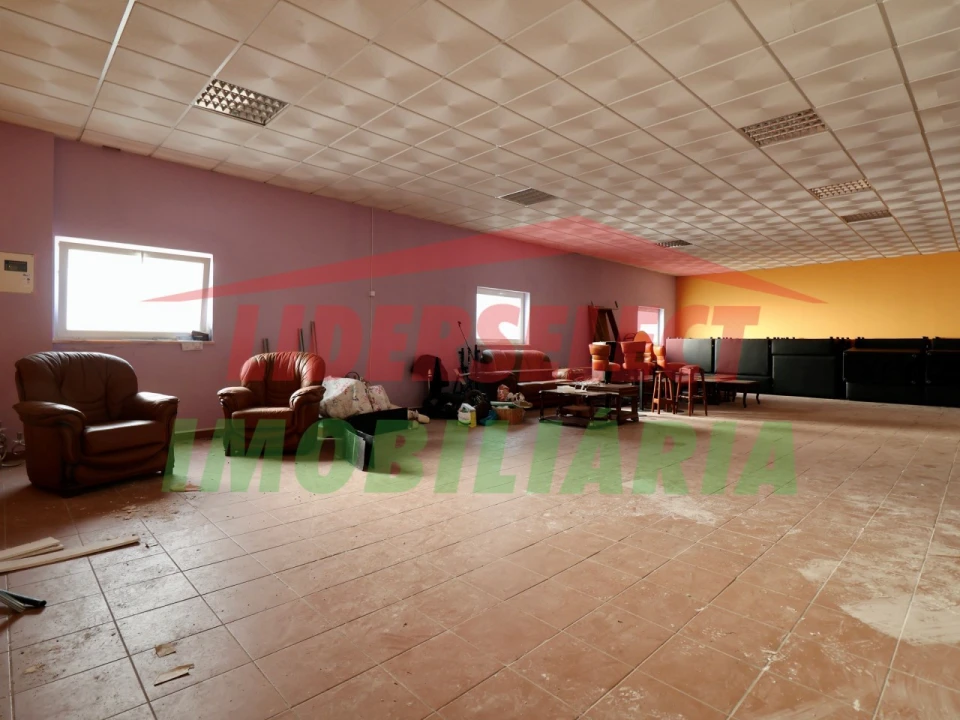 Quinta T6 para Venda em Silveira Foto 43