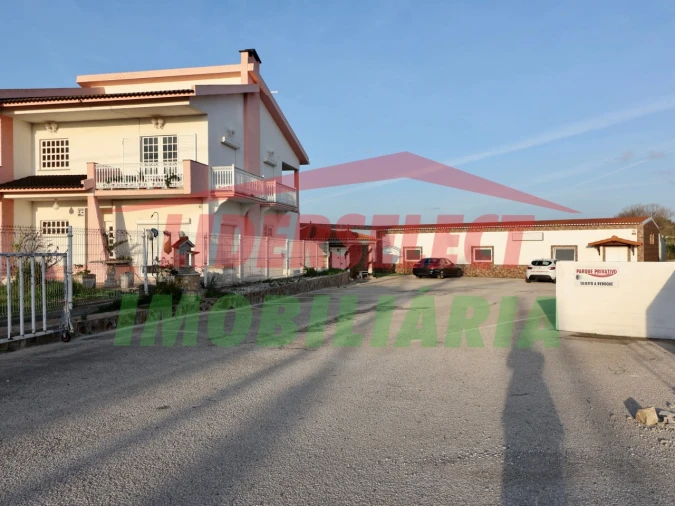 Quinta T6 para Venda em Silveira Foto 33