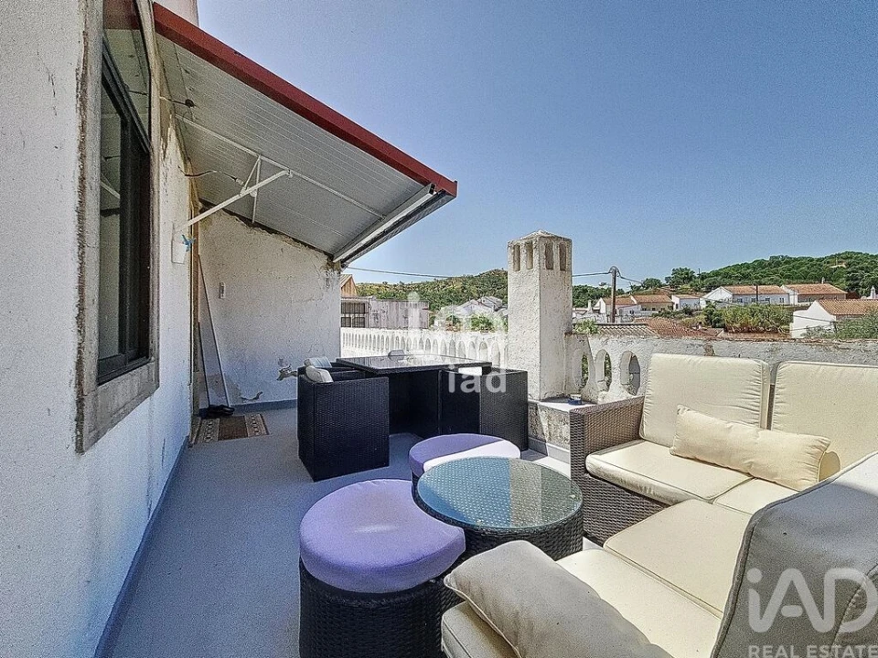 Moradia T6 para Venda em São Marcos da Serra Foto 1