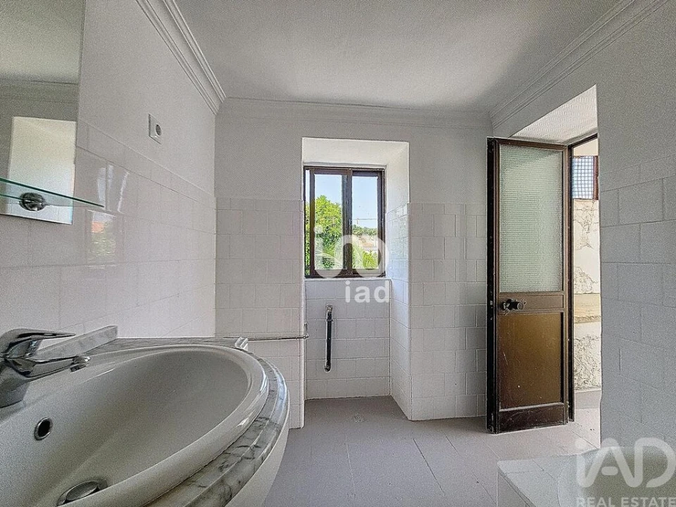 Moradia T6 para Venda em São Marcos da Serra Foto 22