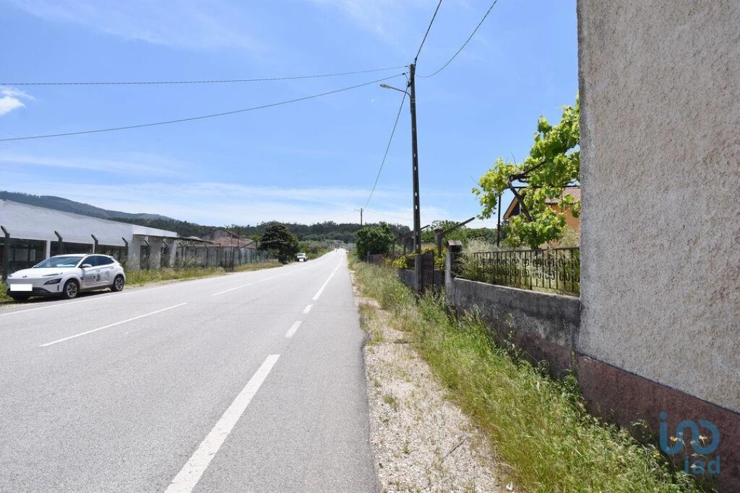 Moradia T3 para Venda em São Miguel, Santa Eufémia e Rabaçal Foto 3