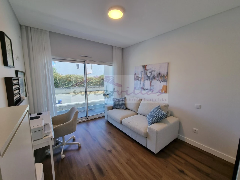 Apartamento T3 para Venda em Albufeira e Olhos de Água Foto 16