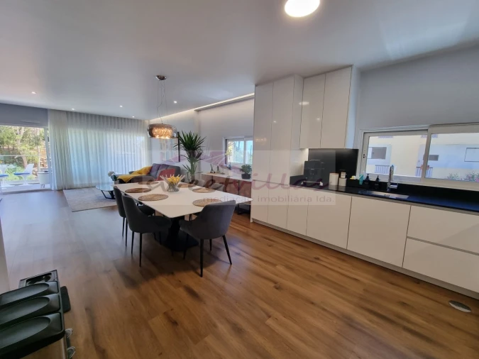 Apartamento T3 para Venda em Albufeira e Olhos de Água Foto 9