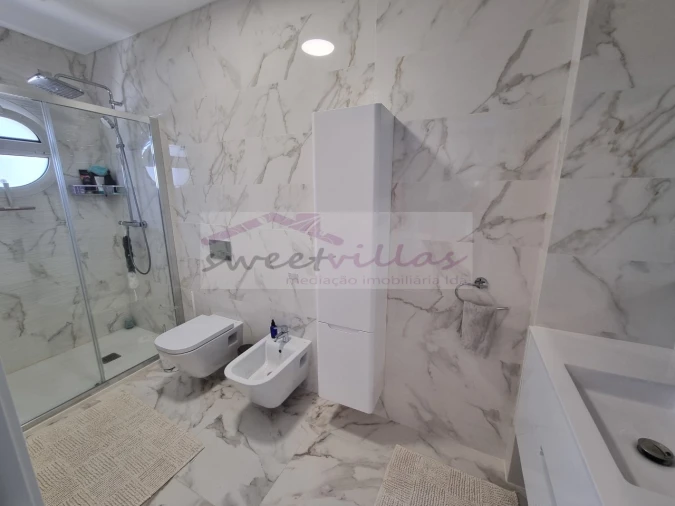 Apartamento T3 para Venda em Albufeira e Olhos de Água Foto 14