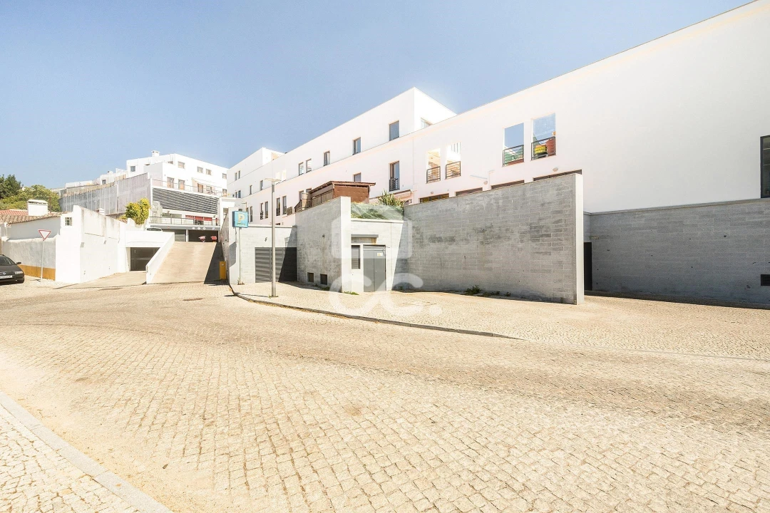 Garagem para Venda em Évora (São Mamede, Sé, São Pedro e Santo Antão) Foto 6