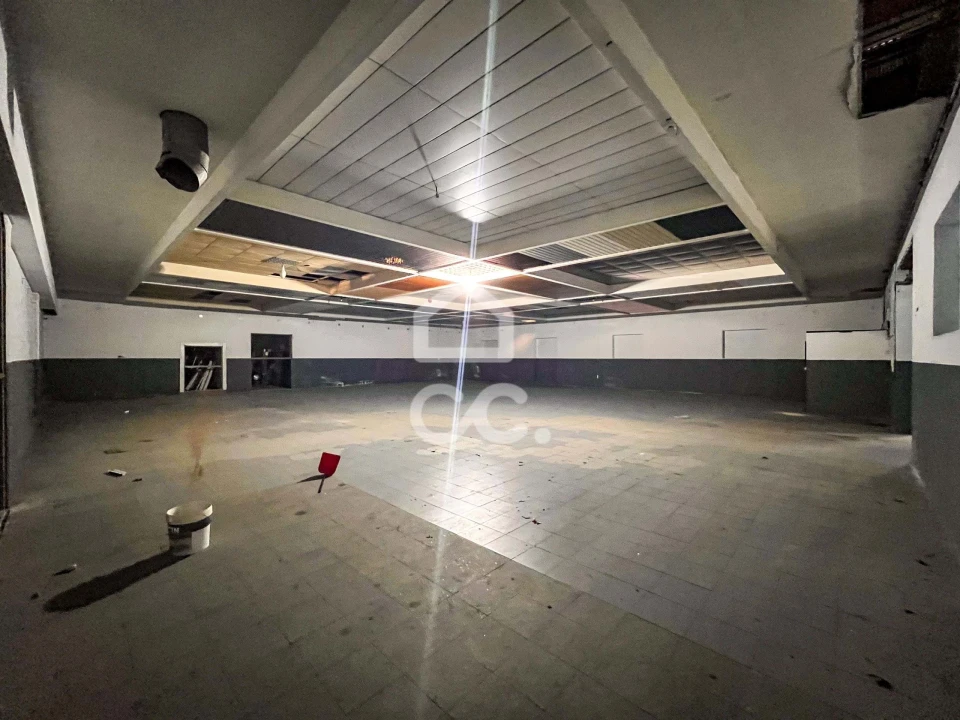 Armazém para Arrendamento em Carreira e Bente Foto 9