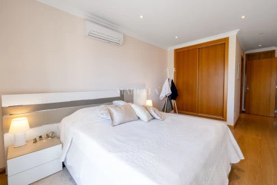 Apartamento T2 para Venda em Lagos (São Sebastião e Santa Maria)