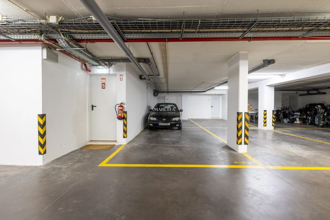 Apartamento T2 para Venda em Lagos (São Sebastião e Santa Maria) Foto 31