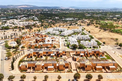 Moradia T3 para Venda em Quarteira