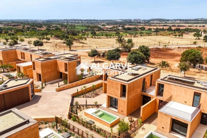 Moradia T3 para Venda em Quarteira